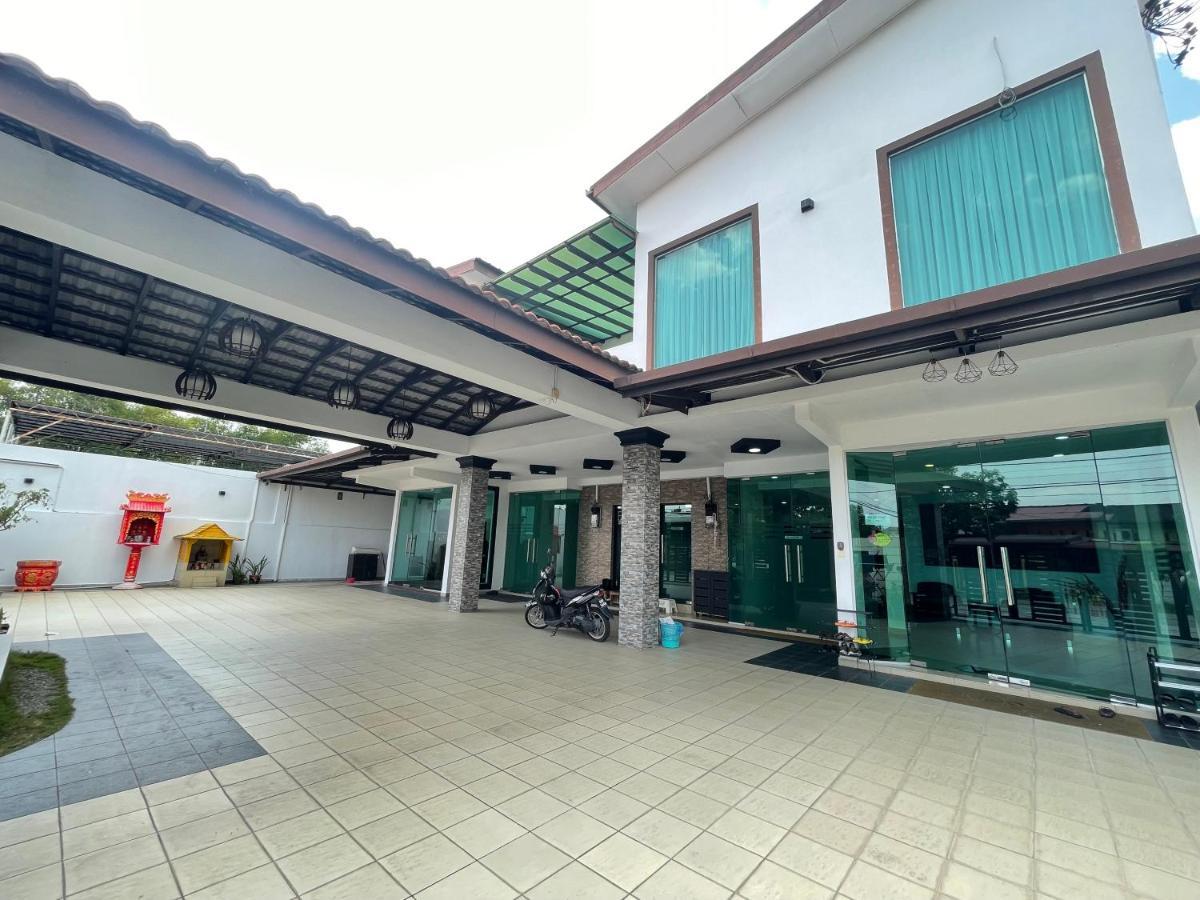 Mr Homestay Hotelstyle Room Teluk Intan Exterior photo