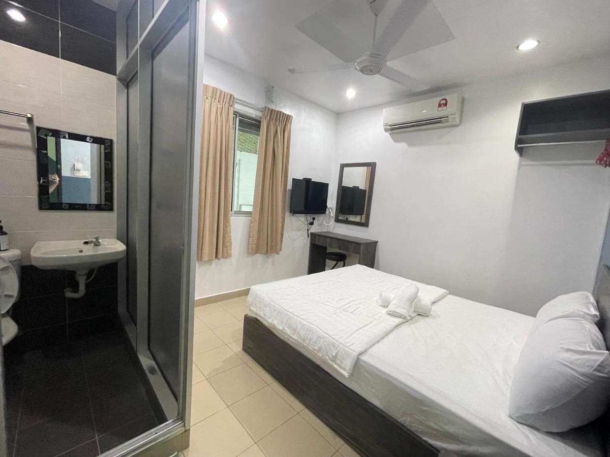 Mr Homestay Hotelstyle Room Teluk Intan Exterior photo